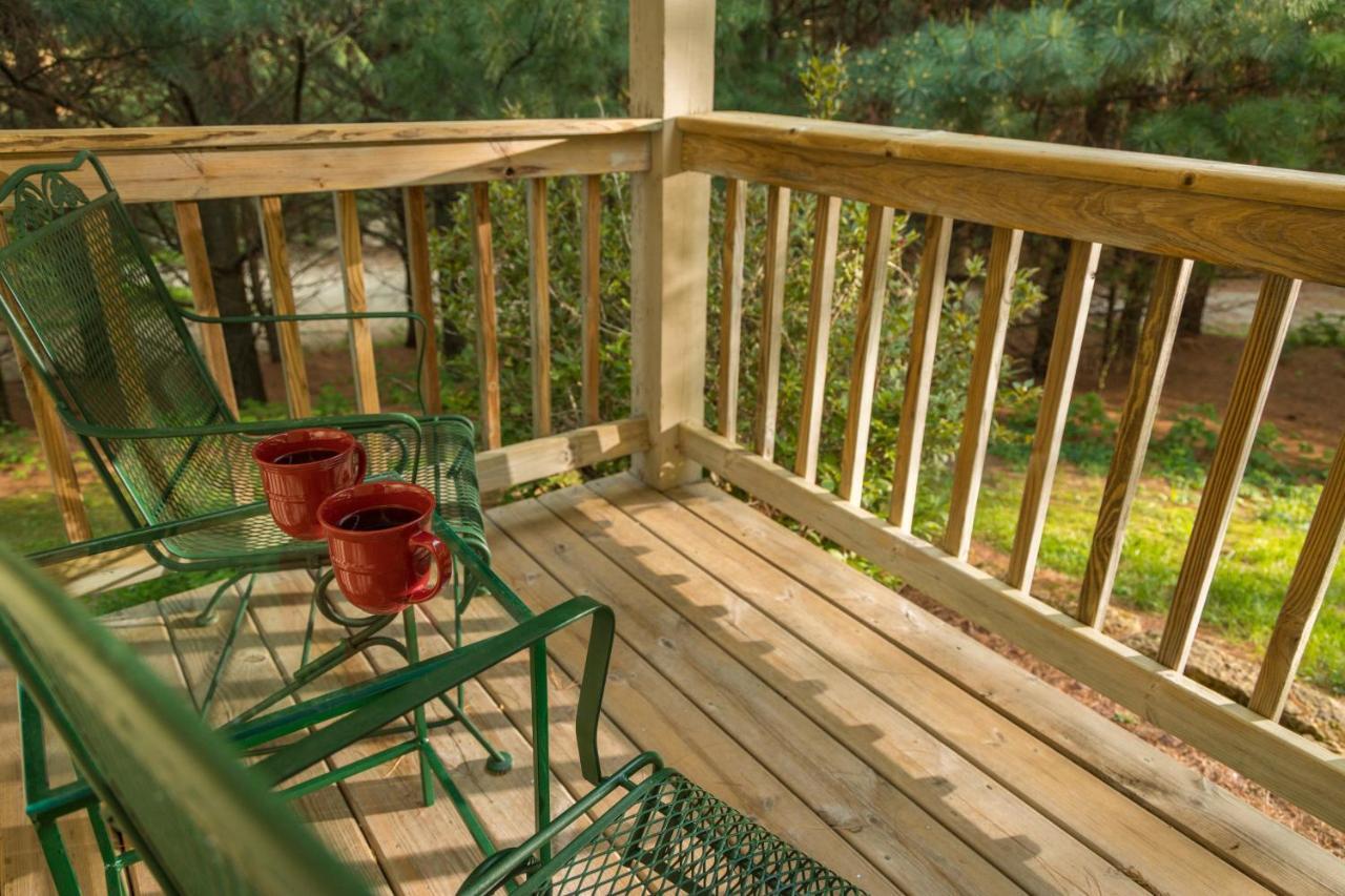Hawk Valley Retreat & Cottages Galena Exteriör bild